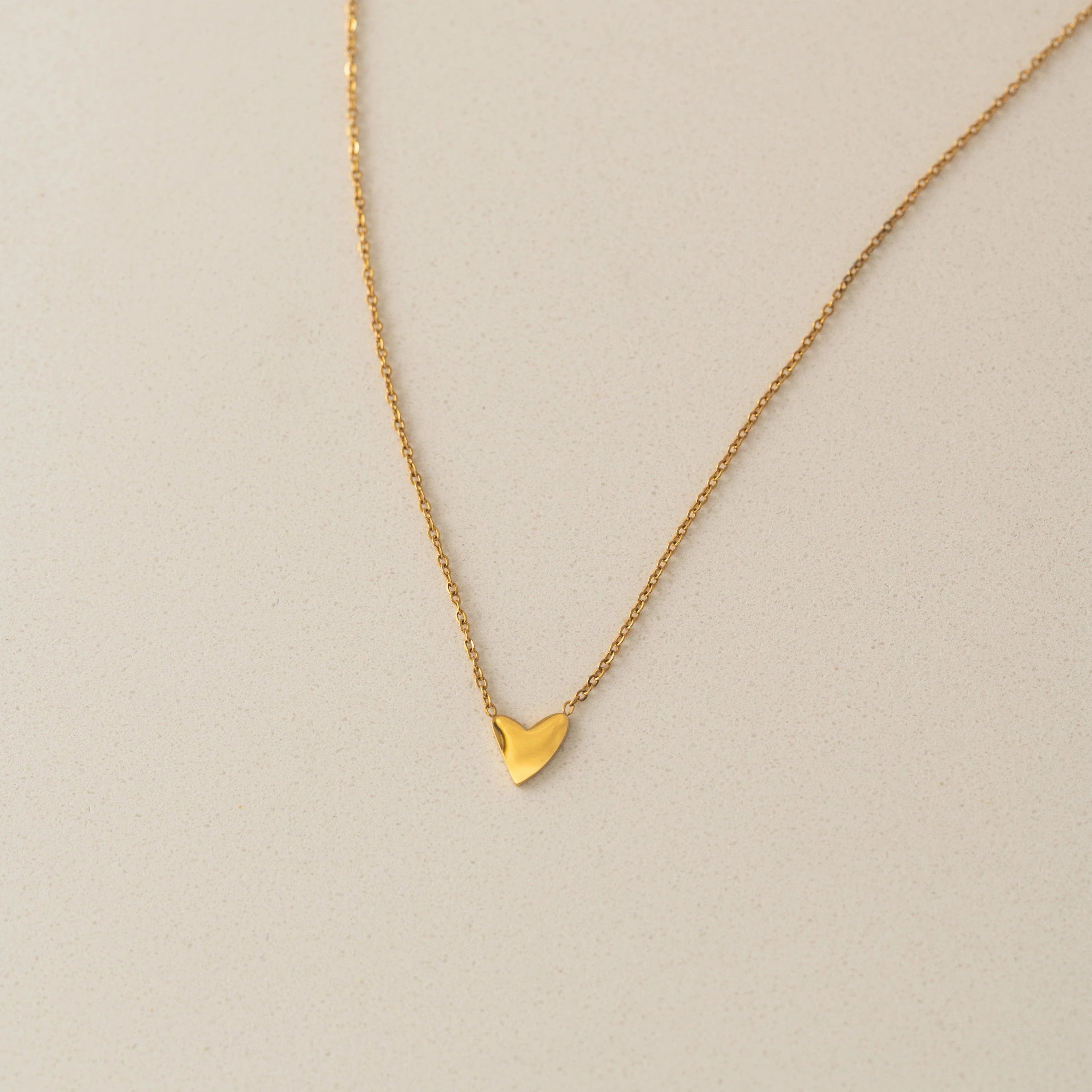 Flirt Necklace