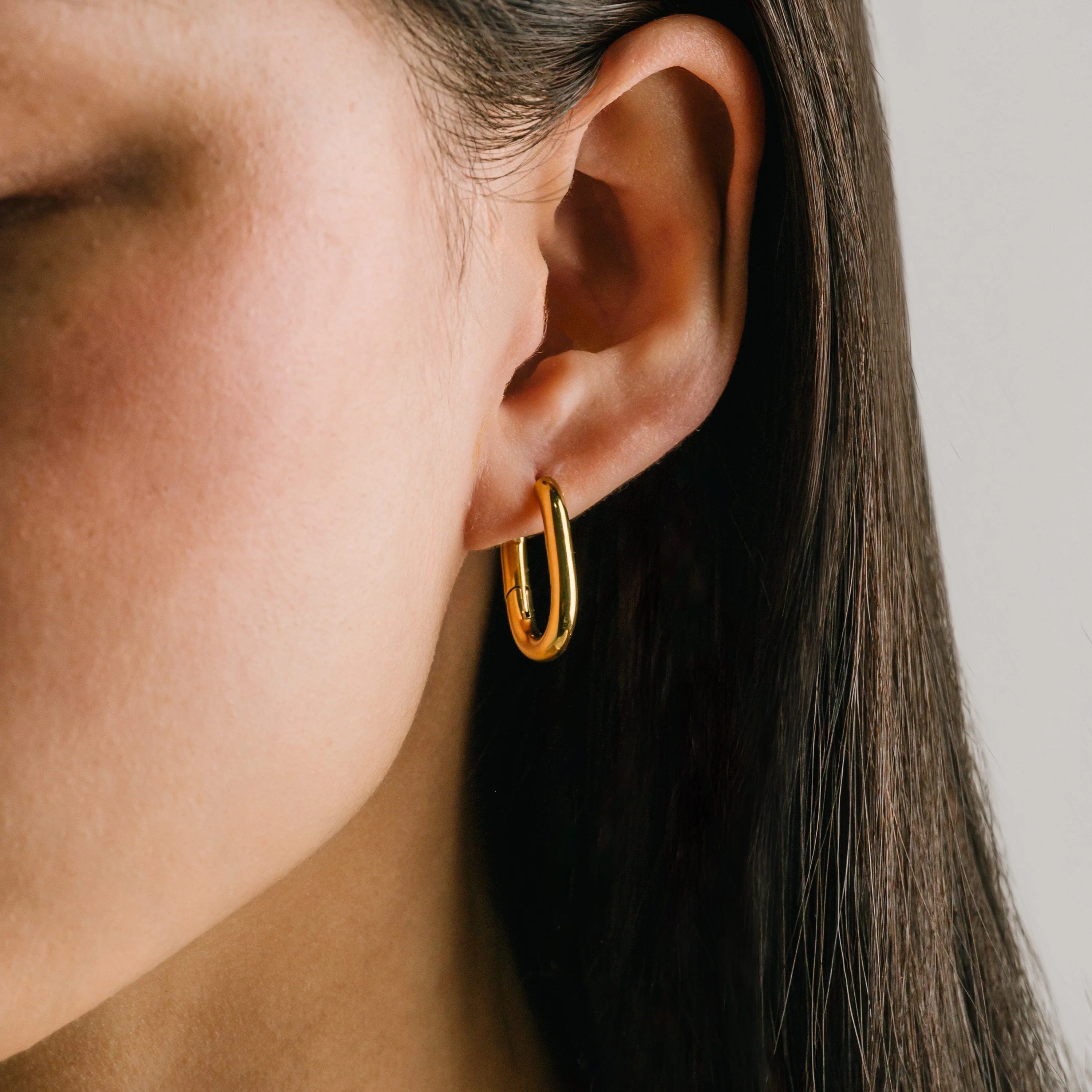 Midi Paperclip Puff Hoop Earring