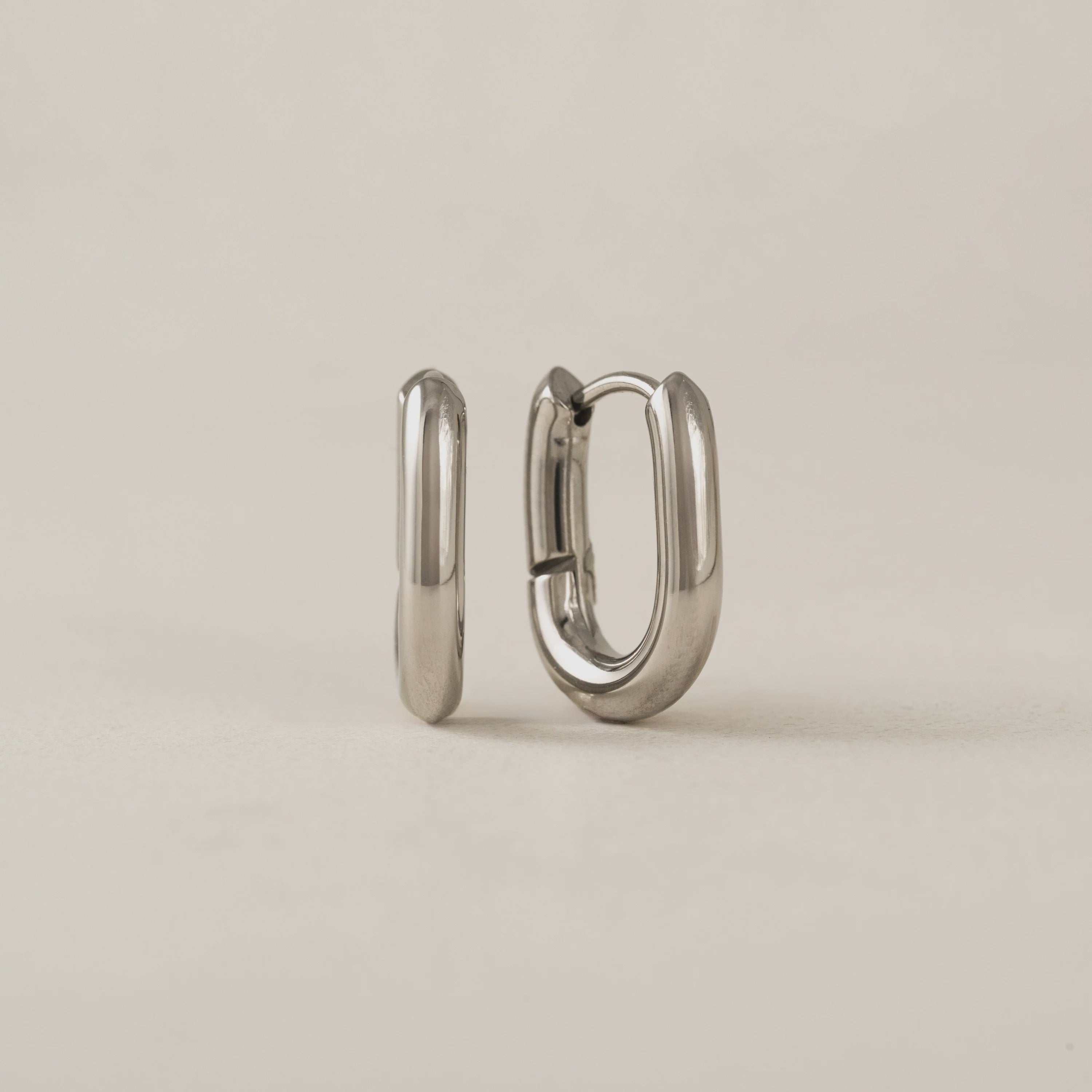 Small Paperclip Puff Earring