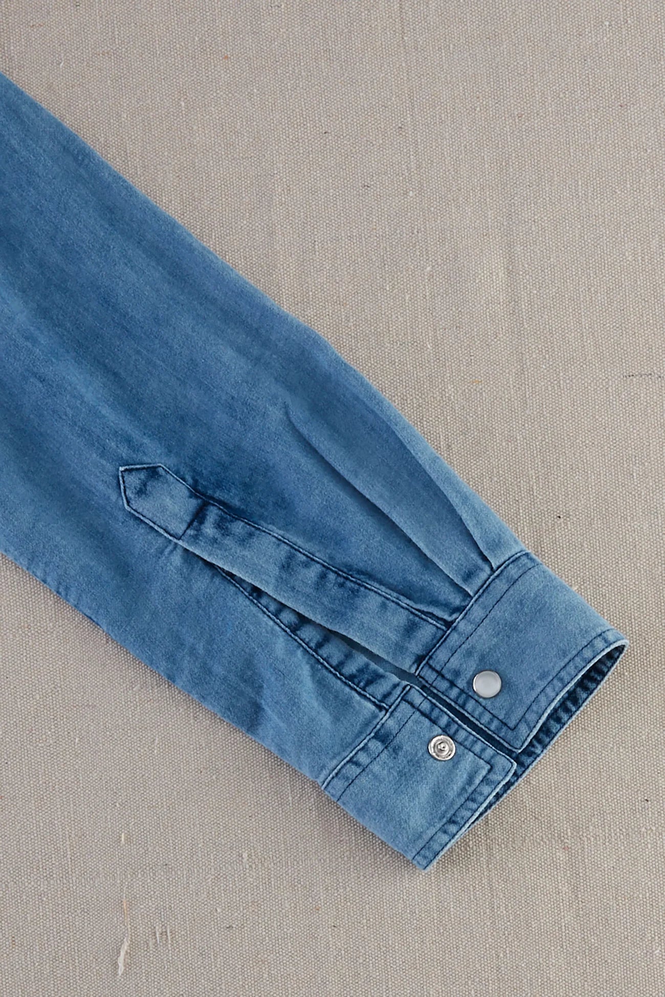 2 Pockets Western Shirt