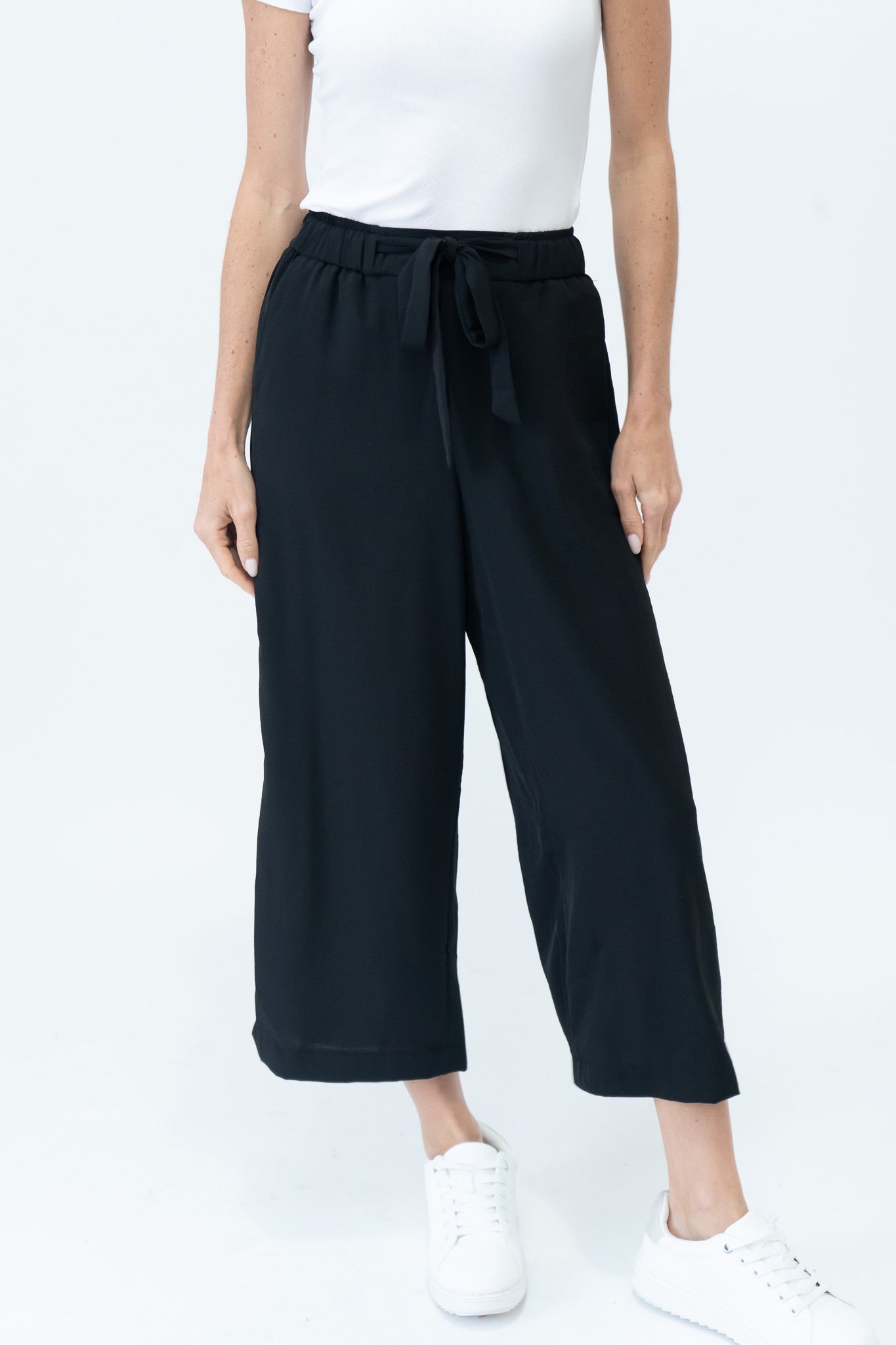Jacklyn Lightweight Drawstring Culotte