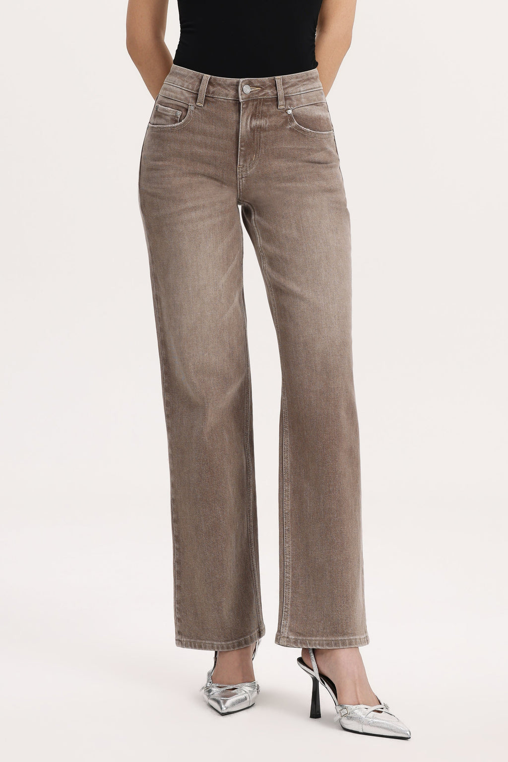 Briar Mid Rise Straight