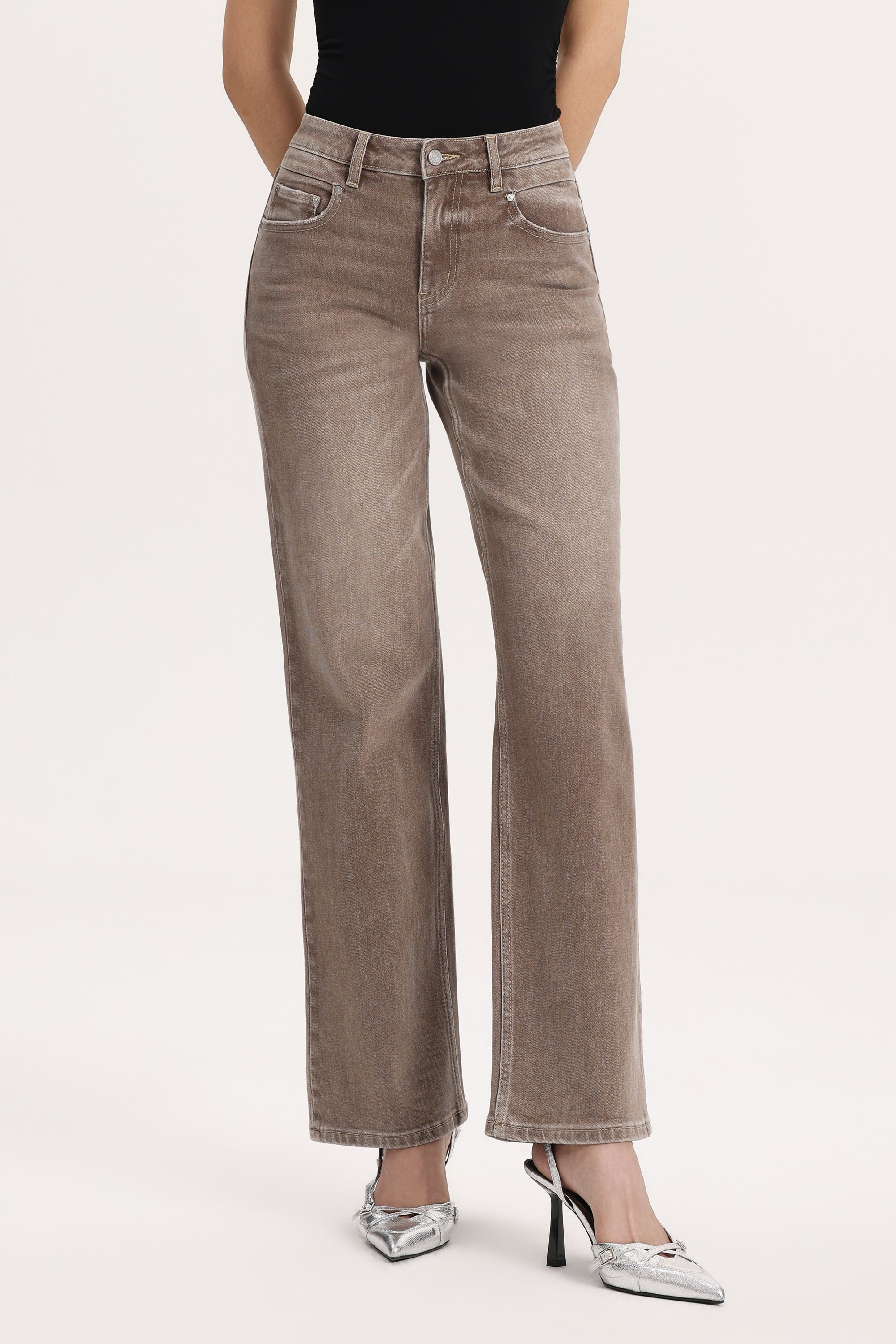 Briar Mid Rise Straight