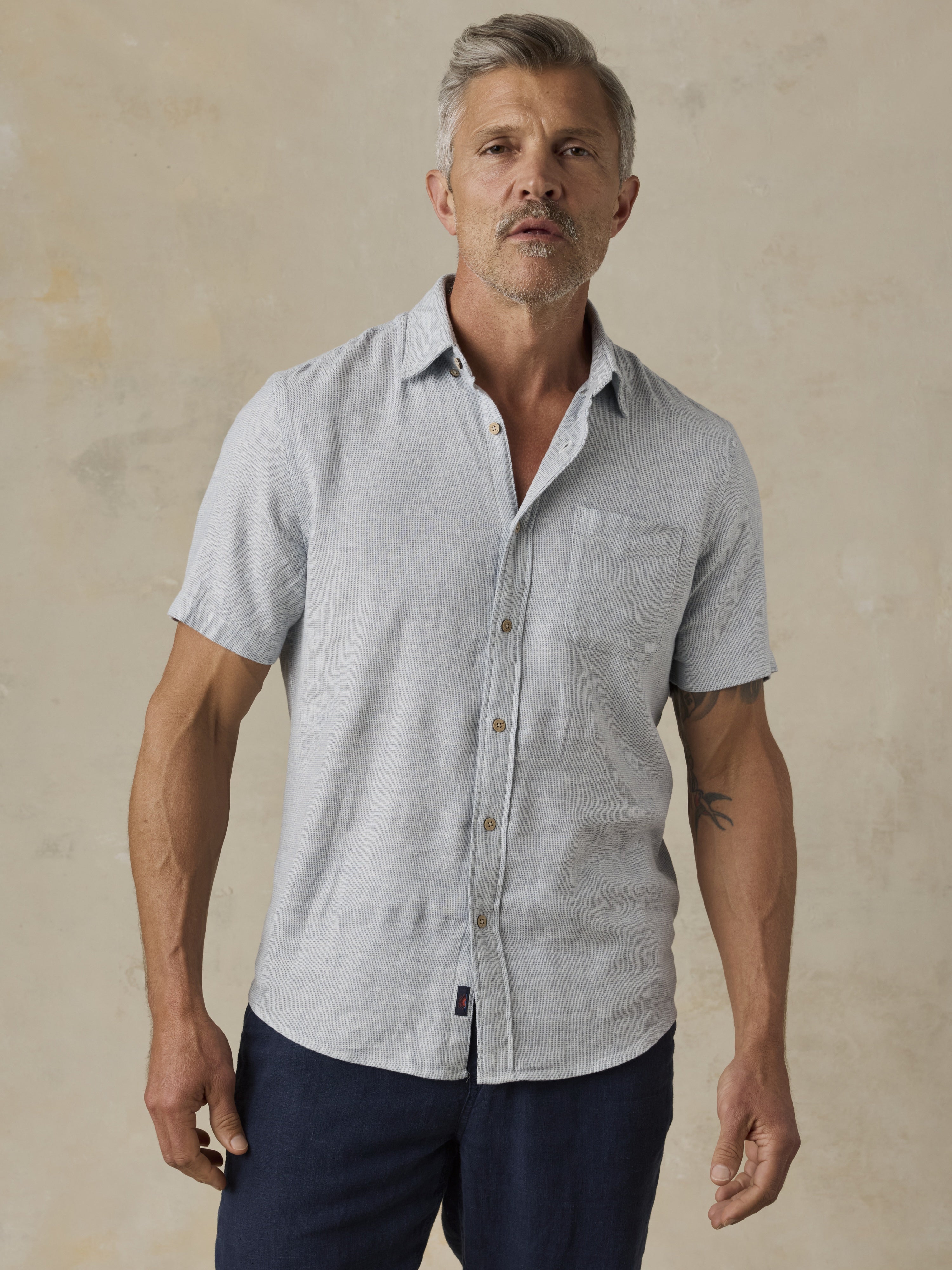 Short Sleeve Breeze Shirt