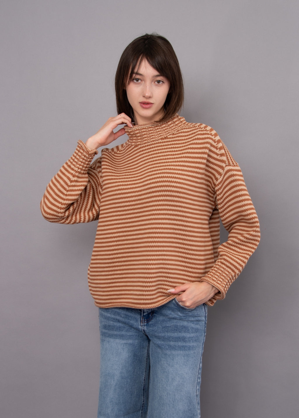 Lucretia Funnel Neck Pull-Over