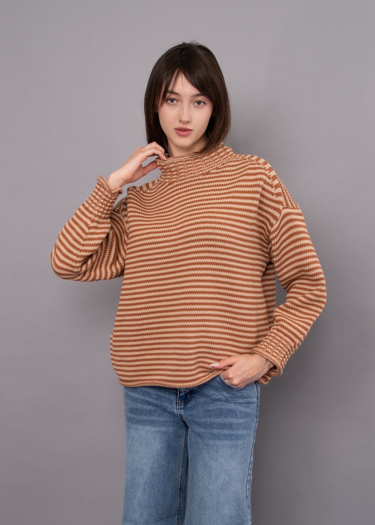 Lucretia Funnel Neck Pull-Over