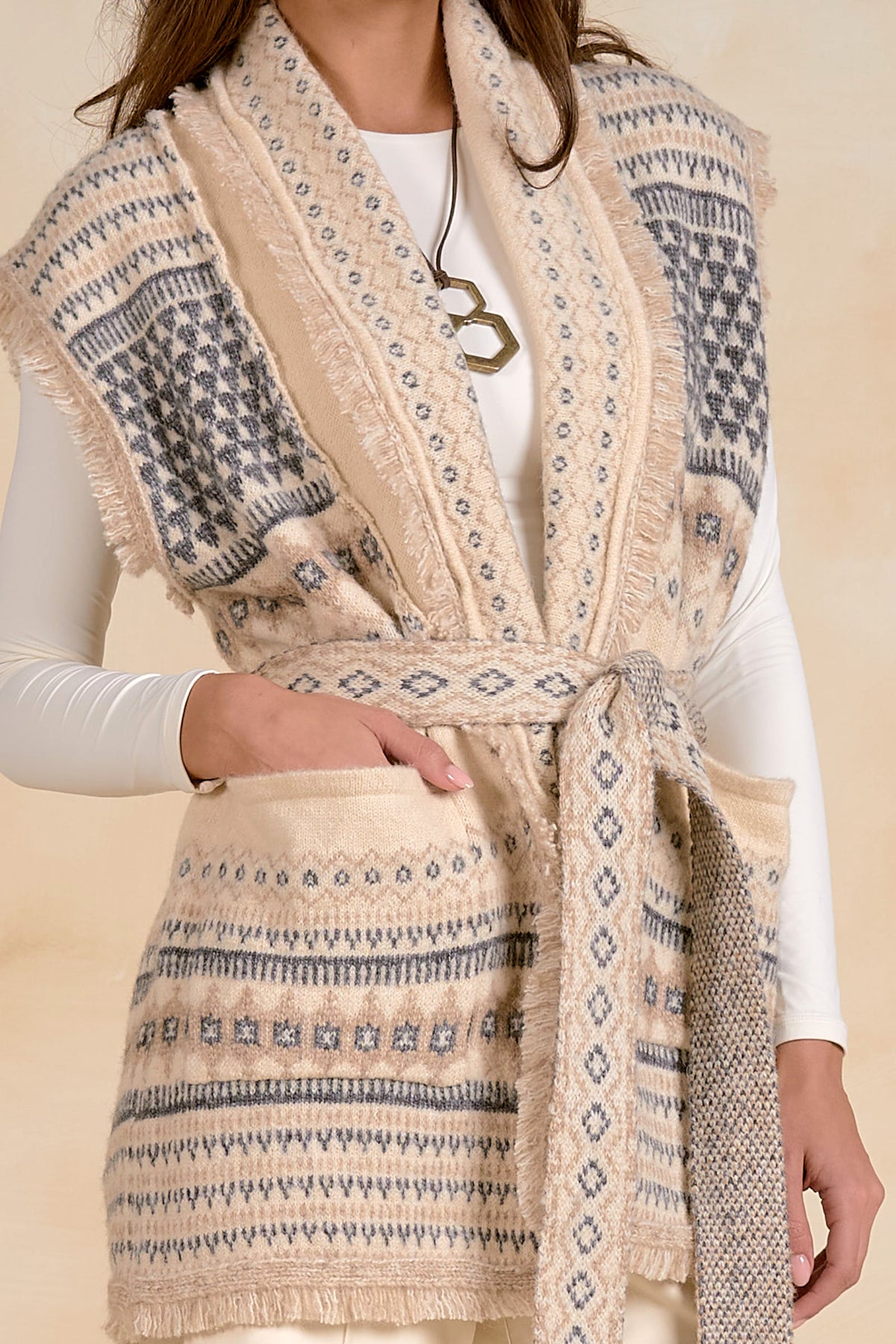 Sleeveless Cardi