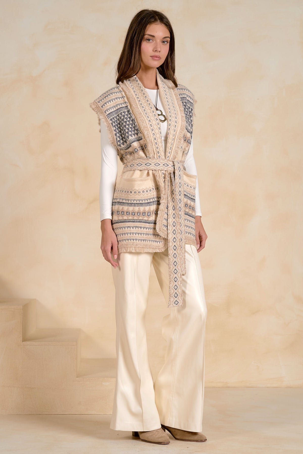 Sleeveless Cardi